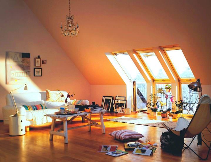 Мансардный этаж – оформление, преимущества и недостатки