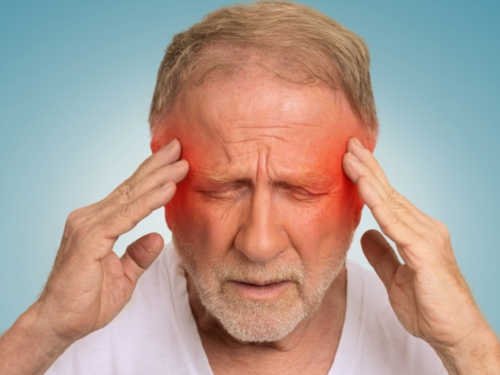 Молитва от головной боли — зачем нужна, как и кому читать, текст, чем поможет