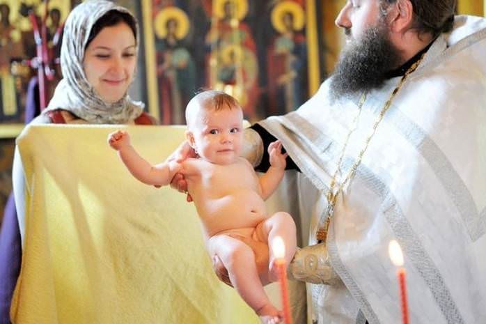 Можно ли крестить ребенка в пост: секреты проведения таинства