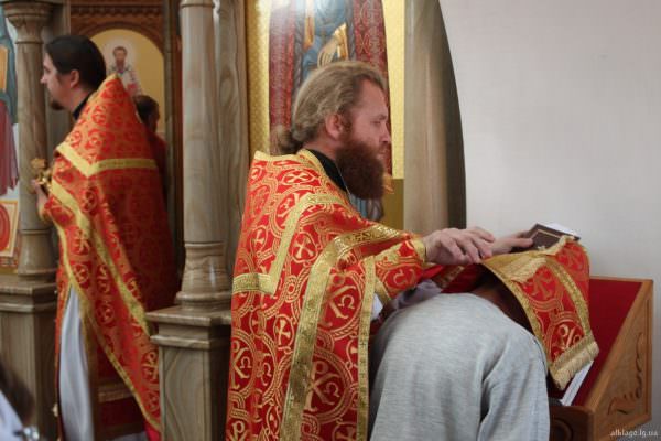 Можно ли причащаться без исповеди в православной церкви?