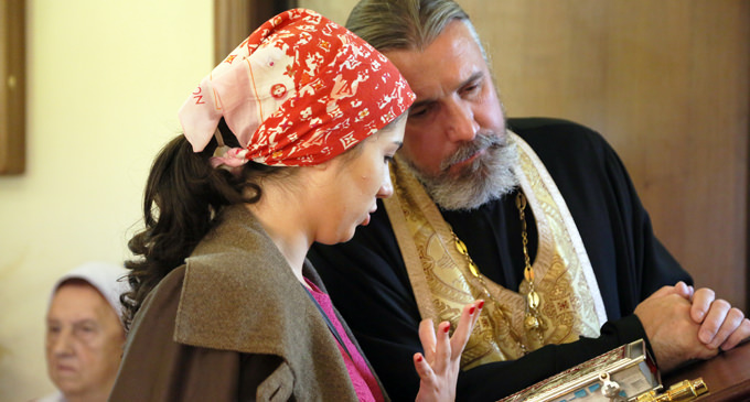 Можно ли причащаться и исповедоваться во время месячных