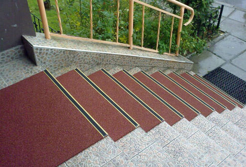 Накладки на ступени: виды, материалы, назначение.