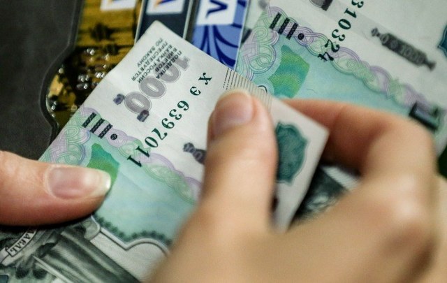 Неисполнение решения суда физическим лицом по гражданскому делу: ответственность, судебная практика, злостное уклонение