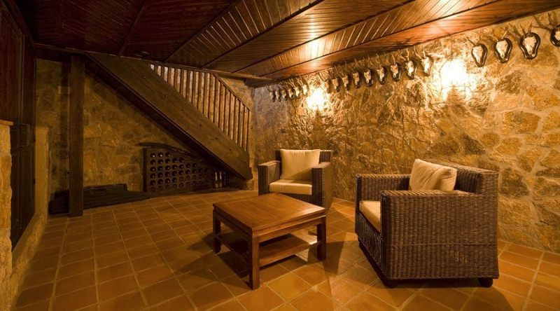 Обустройство подвала в доме: требования, правила, идеи оформления