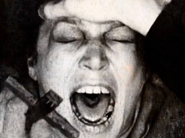 Одержимые люди: как распознать и изгнать беса