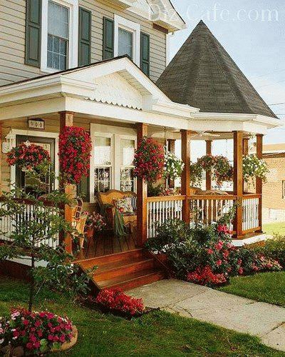 Оформление крыльца: для дома деревянного, на даче, в частном, как красиво оформить