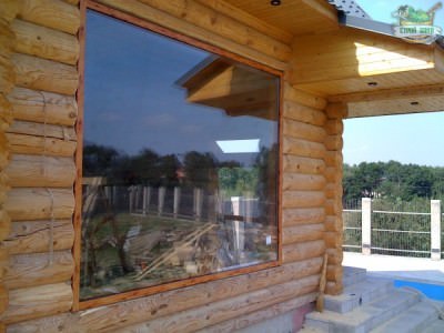 Окно в парной: где ставить и можно ли обойтись без него? – всё о банях