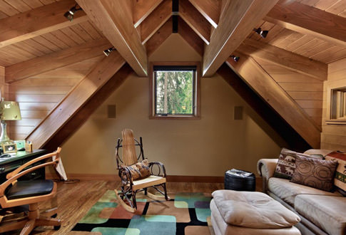 Отделка мансарды: виды материалов и особенности монтажа