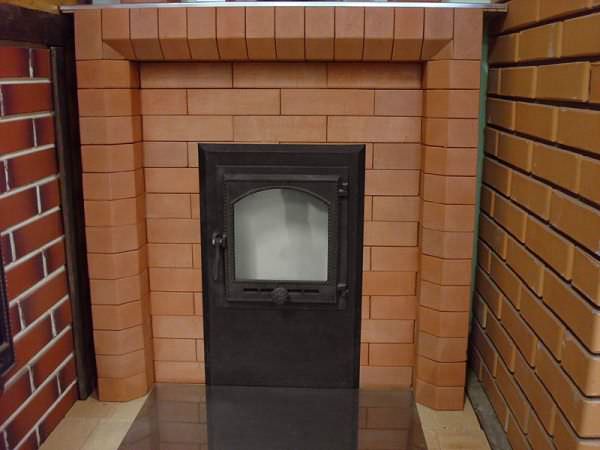 Отделка печи в бане: облицовка кирпичом, декоративным камнем, плиткой портала банной печки, чем отделать лучше, фото и видео – всё о банях