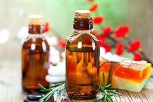 Отеки при варикозе: причины, лечение (народные средства, медикаменты, эфирные масла), профилактика (упражнения, компрессионное белье)