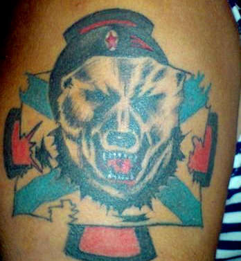 Почему и с какими татуировками не берут в армию: запрещены ли, отношение к тату на службе, бьют ли за наколки