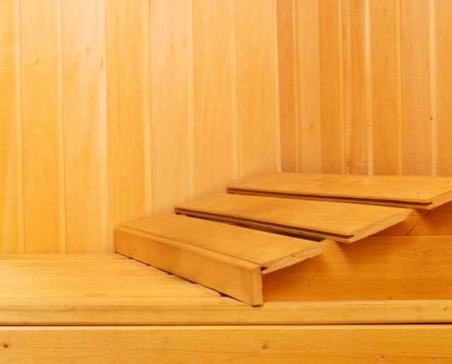 Подголовник в баню своими руками: как сделать для сауны, чертежи, подголовник в парилку под голову, фото и видео – всё о банях