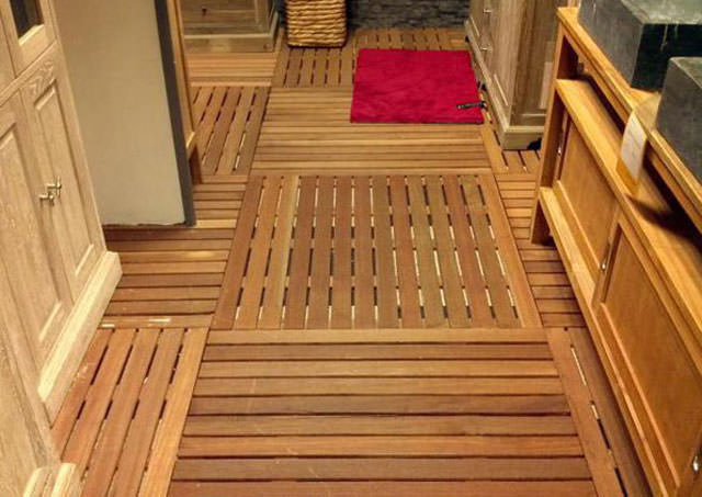 Пол в бане своими руками: пошаговое руководство, строительство настила из досок и дерева, как положить лаги, укладка деревянного пола своими рукам, как правильно сделать обустройство, положить и крепить полы, фото и видео – всё о банях