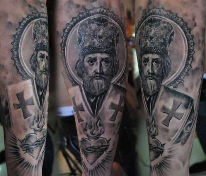 Православные татуировки: какой в них наделен смысл и значение