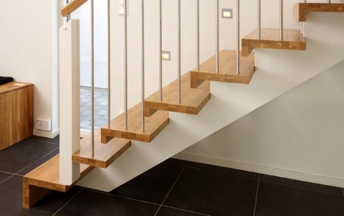 Преимущества деревянных лестниц для дома