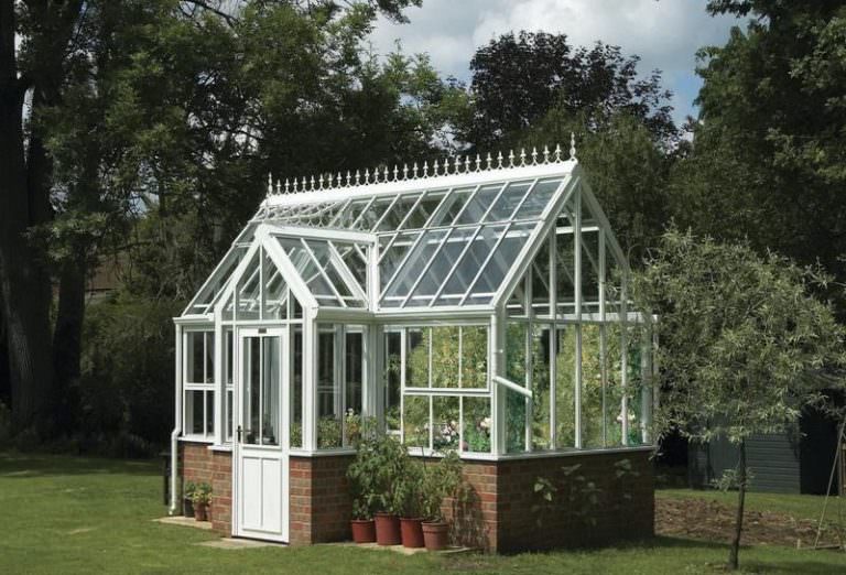 Преимущества элитных теплиц