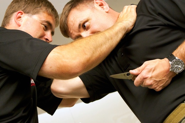 Превышение самообороны в УК РФ — основные понятия