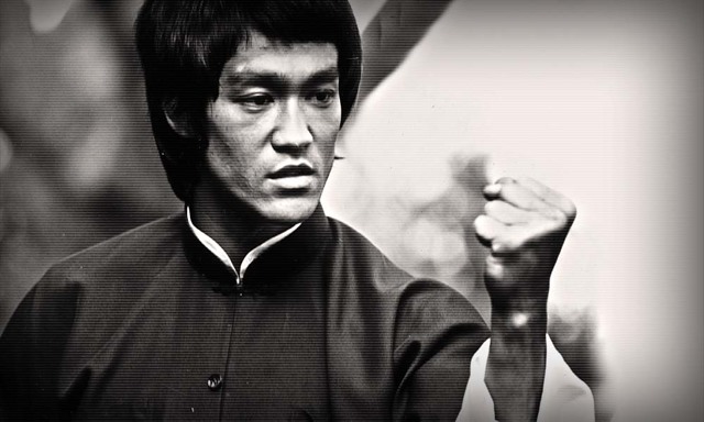 Приёмы рукопашного боя: правильно драться как спецназ, уроки самообороны, каратэ, кикбоксинг