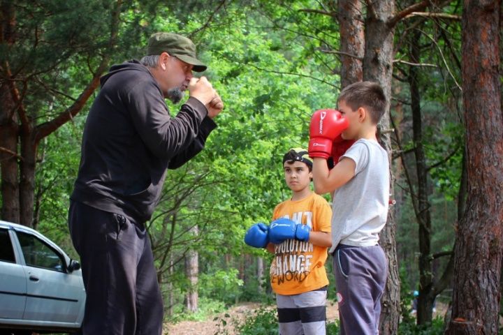 Простые, но эффективные приемы самообороны, которые обязательно нужно знать каждому