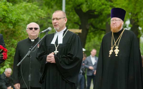 Протестанты, православные и католики: какие различия и почему происходят столкновения религиозных людей