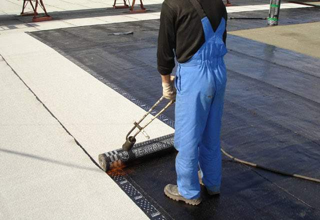 Ремонт мягкой кровли: технология работы
