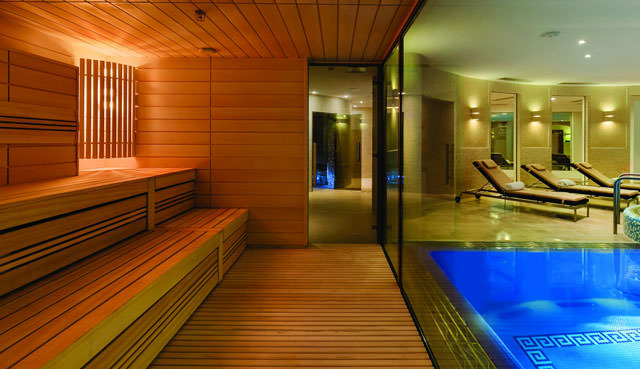 Сауна после тренажерного зала: польза или вред после тренировки, как правильно ходить в сауну, полезна ли, можно ли идти после бодибилдинга, фото и видео – всё о банях