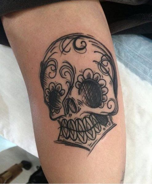 Символическое значение, которое имеет тату часы: виды популярных образов и их смысл