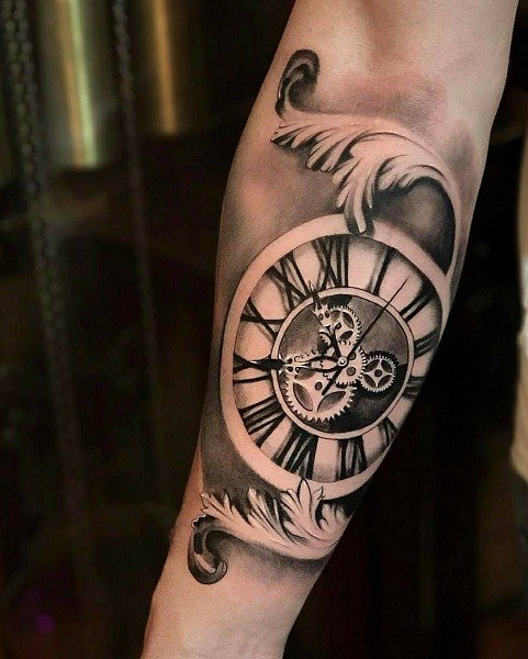 Символическое значение, которое имеет тату часы: виды популярных образов и их смысл