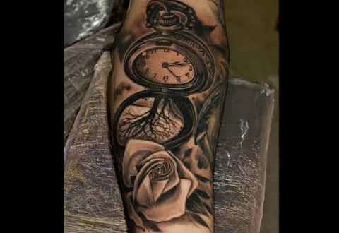 Символическое значение, которое имеет тату часы: виды популярных образов и их смысл