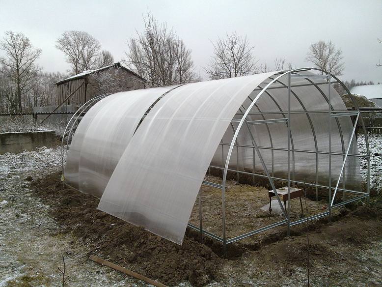 Теплицы: сборка каркаса и монтаж поликарбоната