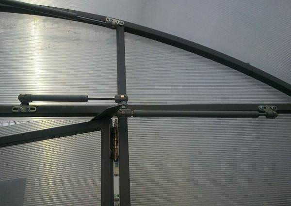 Термопривод для теплиц: назначение, принцип работы и особенности самостоятельного изготовления