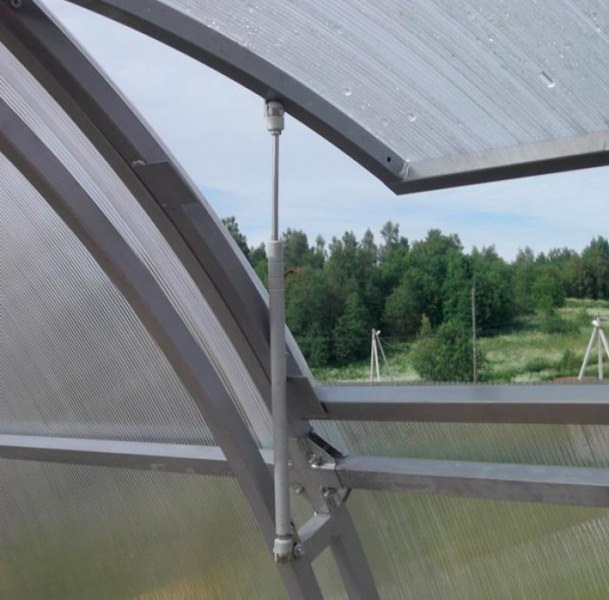 Термопривод для теплиц: назначение, принцип работы и особенности самостоятельного изготовления