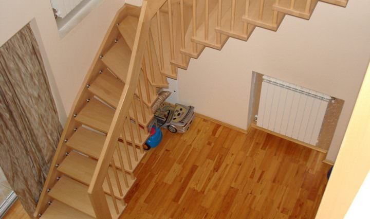 Тетива лестницы: преимущества и особенности