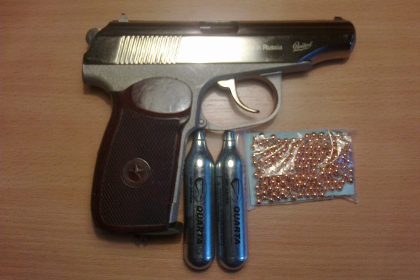 Травматический пистолет оса — можно ли использовать оружие самообороны без лицензии