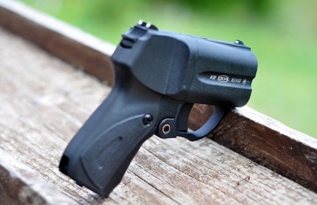 Травматический пистолет оса — можно ли использовать оружие самообороны без лицензии