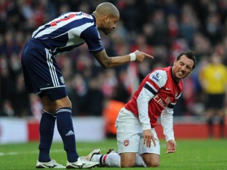 У кого самый сильный удар в мире: в боксе и в футболе, с руки и с ноги, рекорд Гиннеса в кг