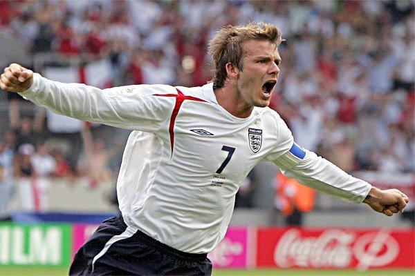 У кого самый сильный удар в мире: в боксе и в футболе, с руки и с ноги, рекорд Гиннеса в кг