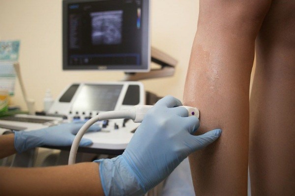 Узи сосудов и вен нижних конечностей: показания и противопоказания, подготовка, как проходит процедура, расшифровка результатов