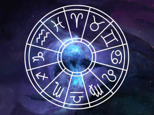 Узнайте, что готовят вам звёзды из гороскопа на ноябрь для Водолея