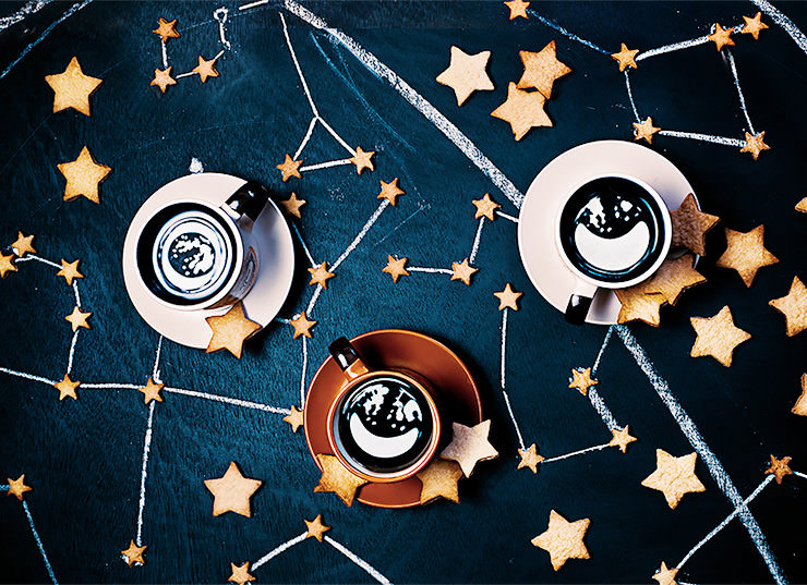 Узнайте, что готовят вам звёзды из гороскопа на ноябрь для Водолея