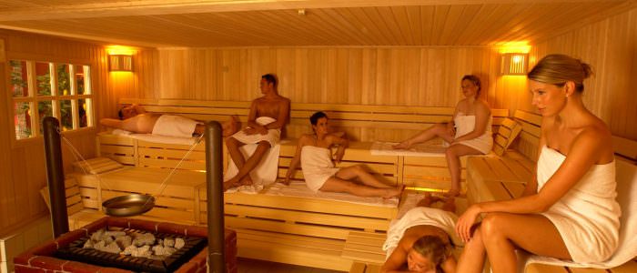 В чем нельзя ходить в баню и другие банные ограничения – всё о банях