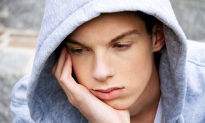 Варикоцеле у подростков (14-17 лет): нужна ли операция, лечение, фото (1, 2 степень), причины, отзывы