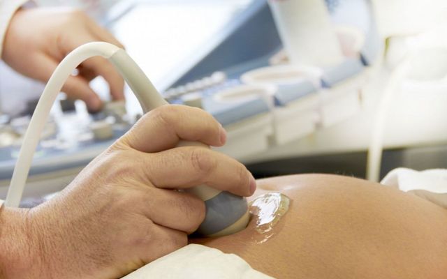 Варикоз при беременности в паху: причины, симптомы, лечение (медикаменты, гимнастика), осложнения, профилактика (компрессионное белье, диета), роды