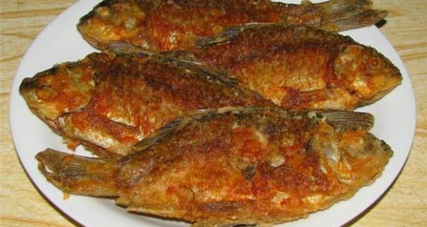 Во сне вы ели жареную рыбу — загляните в сонник и узнайте, что это значит