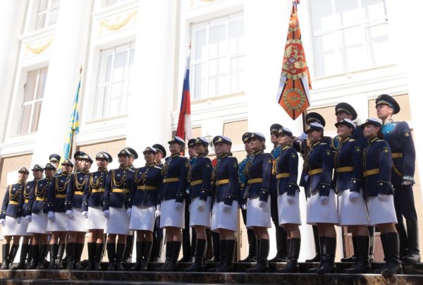 Военные училища после 9 класса: какие выбрать юношам и девушкам