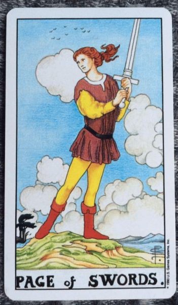 Восьмерка Мечей Таро: символизм карты, ее значение в отношениях