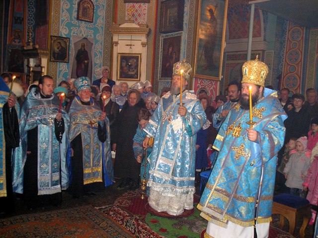 Всенощное бдение — значение богослужения, как проходит и сколько длится, правила