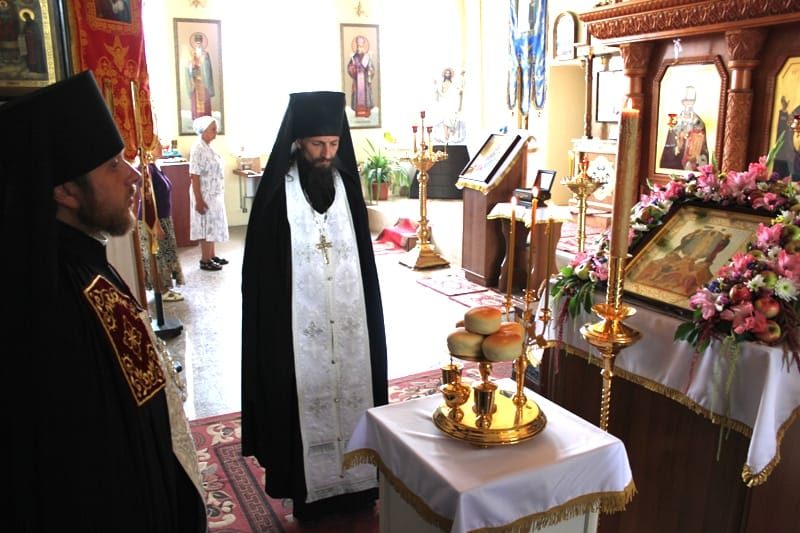 Всенощное бдение — значение богослужения, как проходит и сколько длится, правила