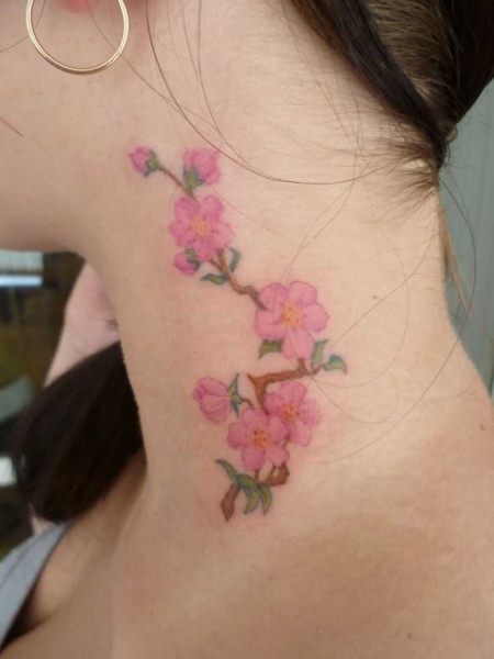 Значение нежного и красивого тату сакуры — что символизирует и кому подходит