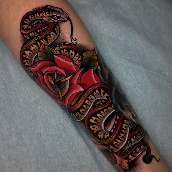 Значение тату змеи — происхождение, символика, кому подходит